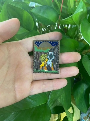 Shiny Raikou Stamp Pin | May 2025 Reward